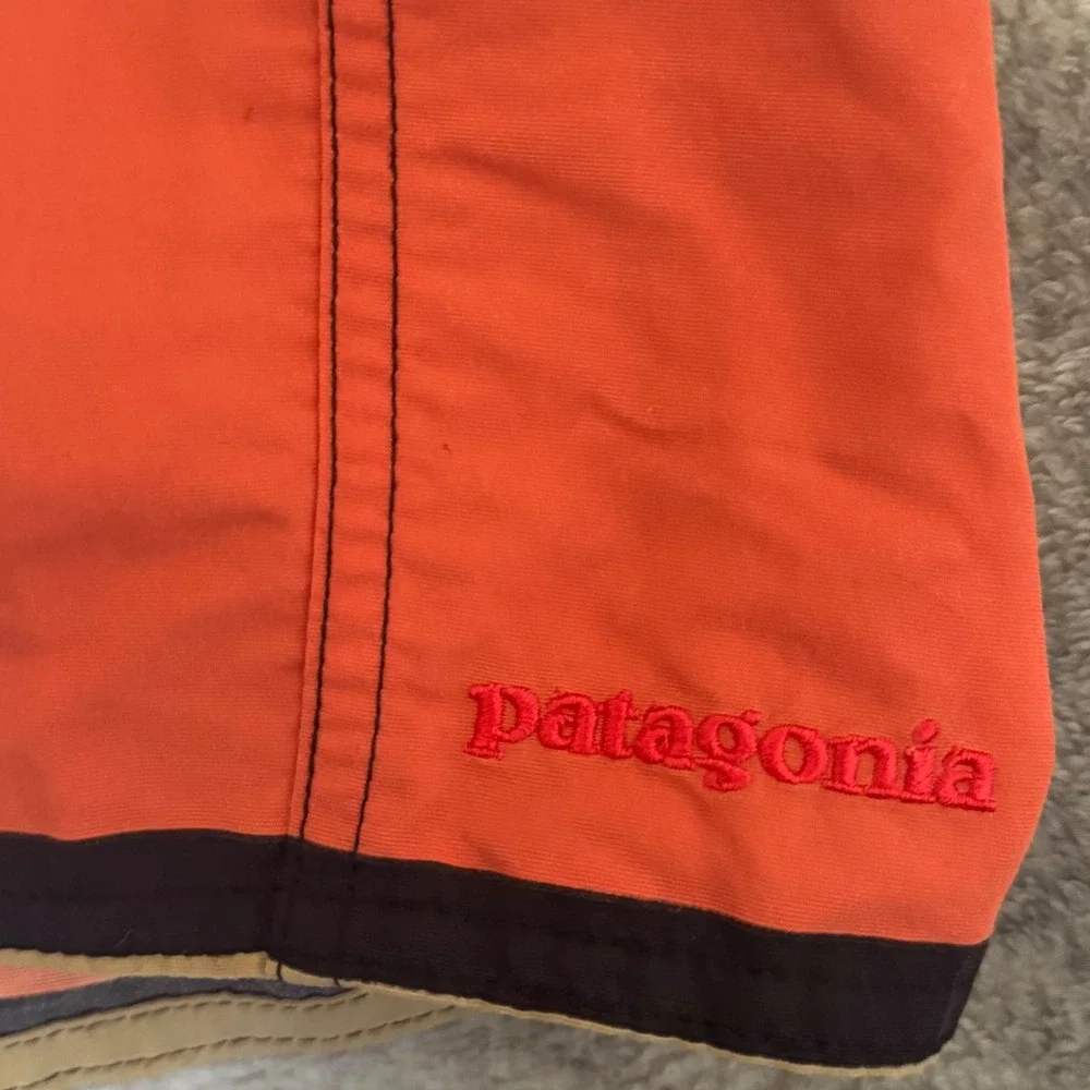 Patagonia Mens Striped Board Shorts Orange Blue Tan Size 40 Swim Trunks 86610